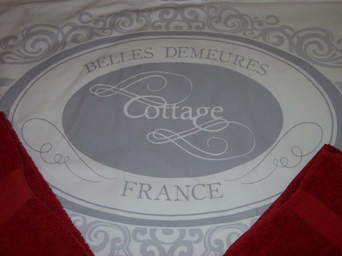 Domaine De Monein Bed and Breakfast Saint-André-de-Cubzac Exteriör bild