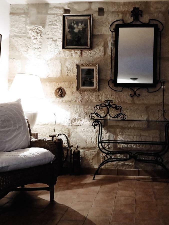 Domaine De Monein Bed and Breakfast Saint-André-de-Cubzac Exteriör bild